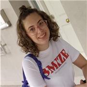 Tengo de estudios hasta bachillerato, un grado superior en dirección de cocina y estudiantes para profesora de guardería.